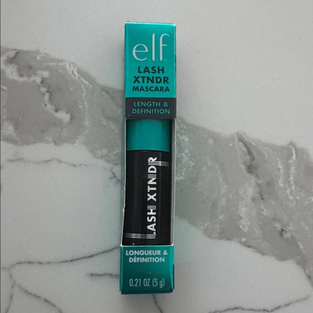 🌸5/$25🌸 ELF lash xtndr mascara in pitch black